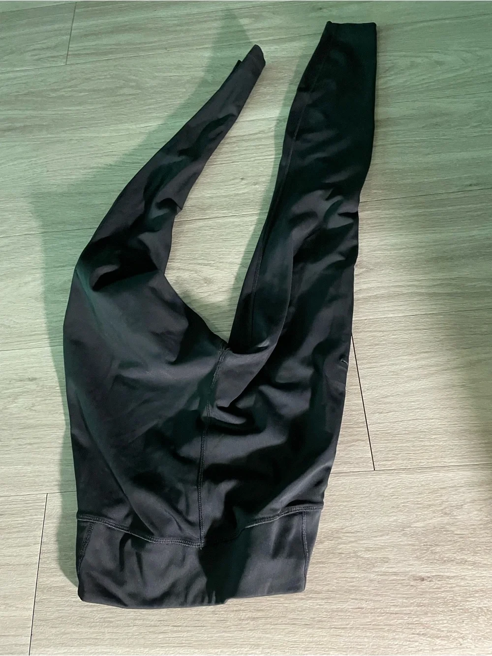 Nike sleek black